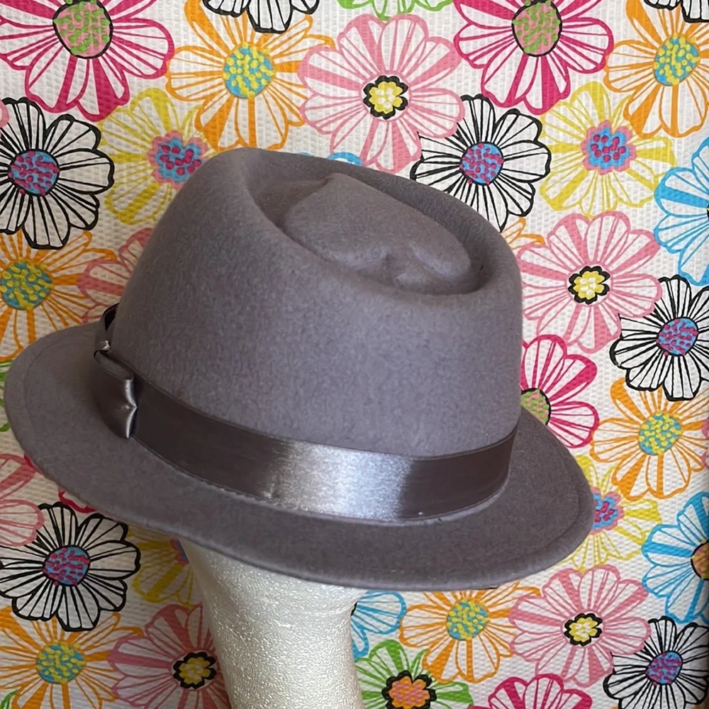 Classic small brim felt fedora - Picture 3 of 6